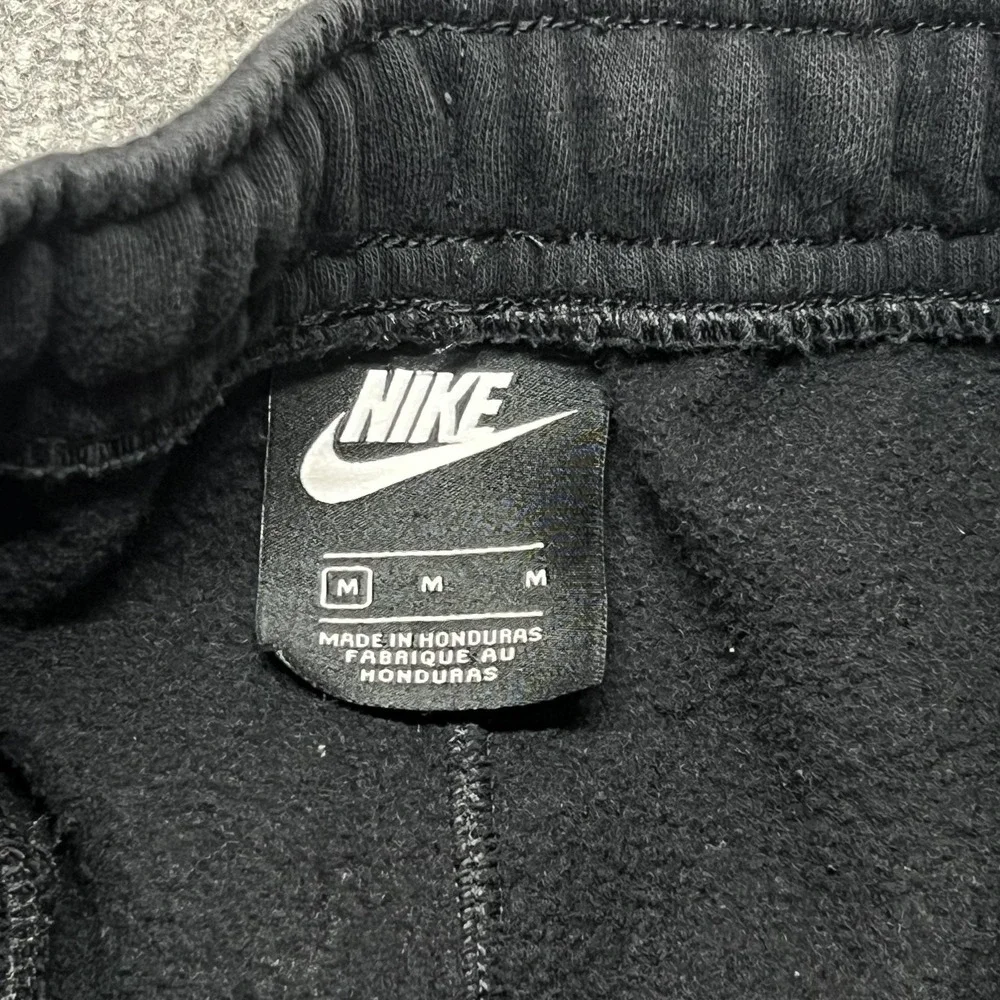 Nike Sweatpants Mens Medium Black Fleece Elastic Waist Pockets Gym BV2707-00A